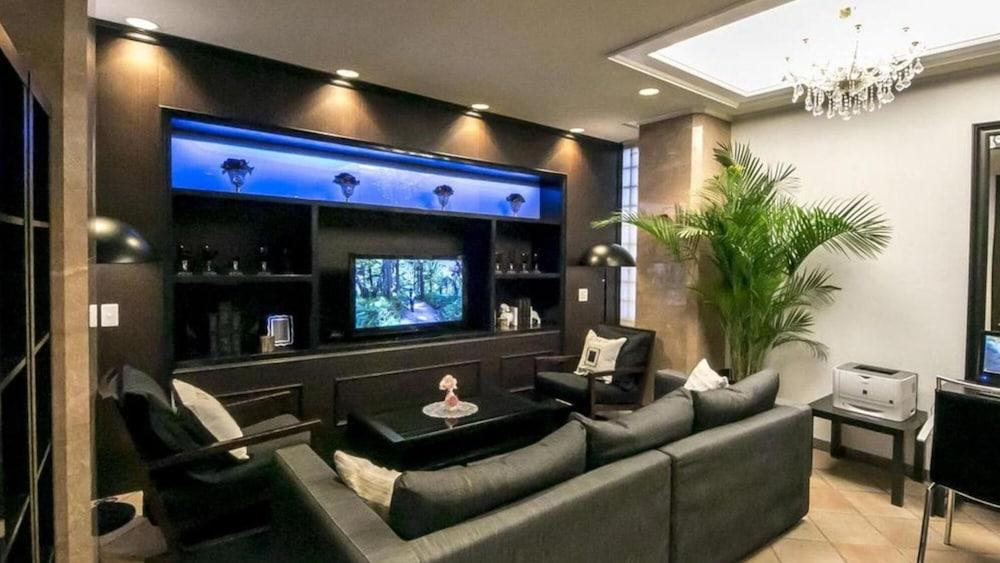 Grand Park Hotel Panex Tokyo Exterior photo